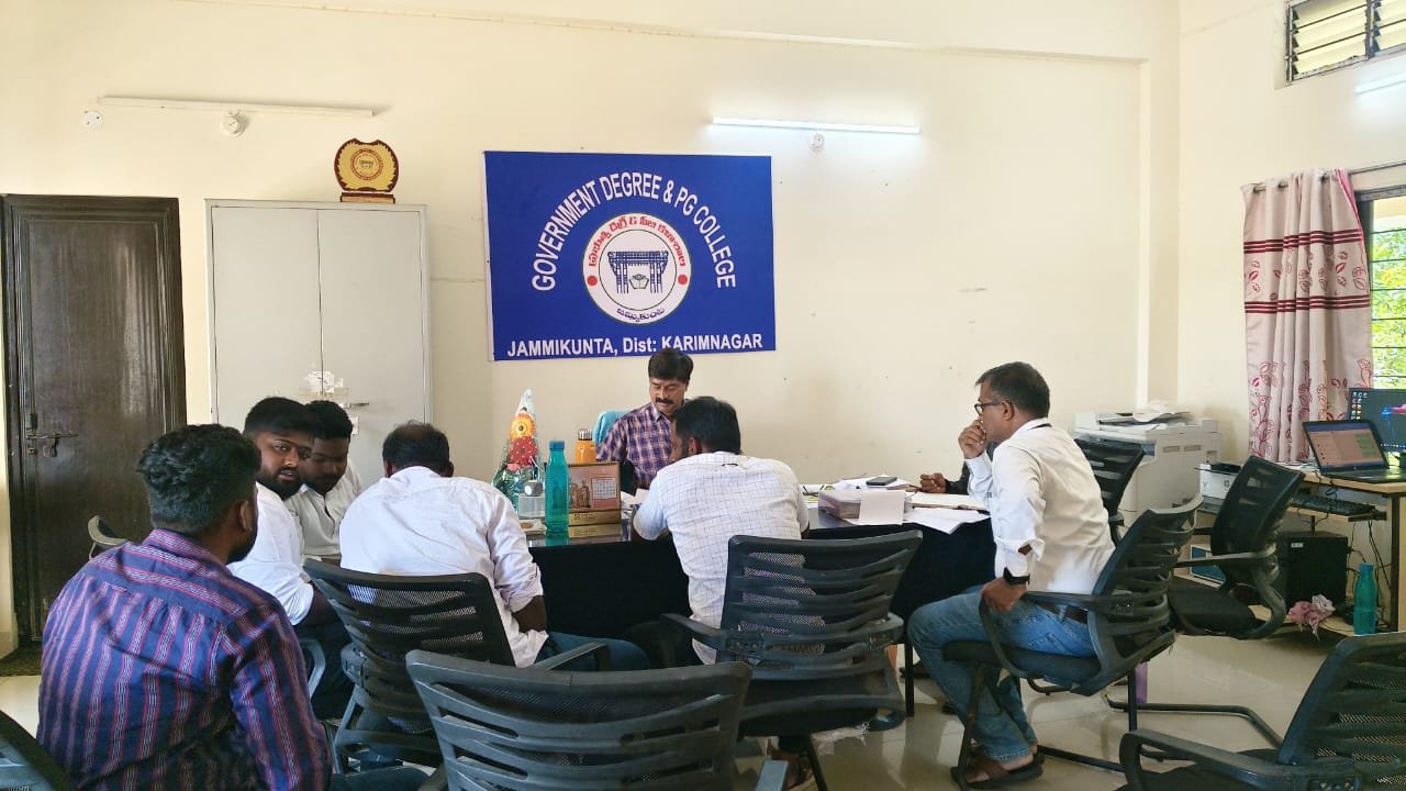 ప్రభుత్వ డిగ్రీ కళాశాల మైదానంలో అథ్లెటిక్స్&hellip;